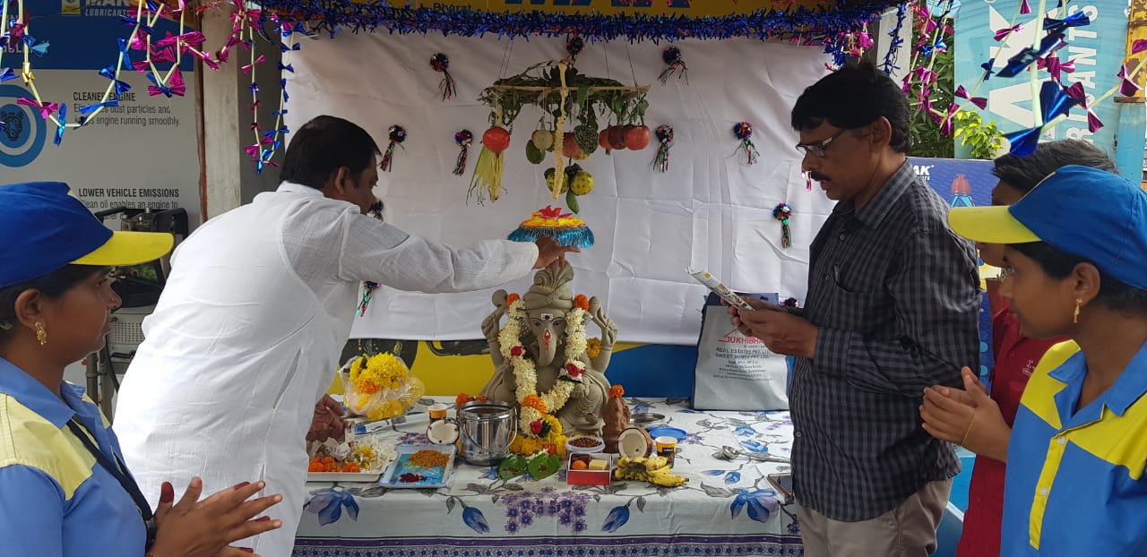 vinayakachavithi celebrations at Anuradha auto4